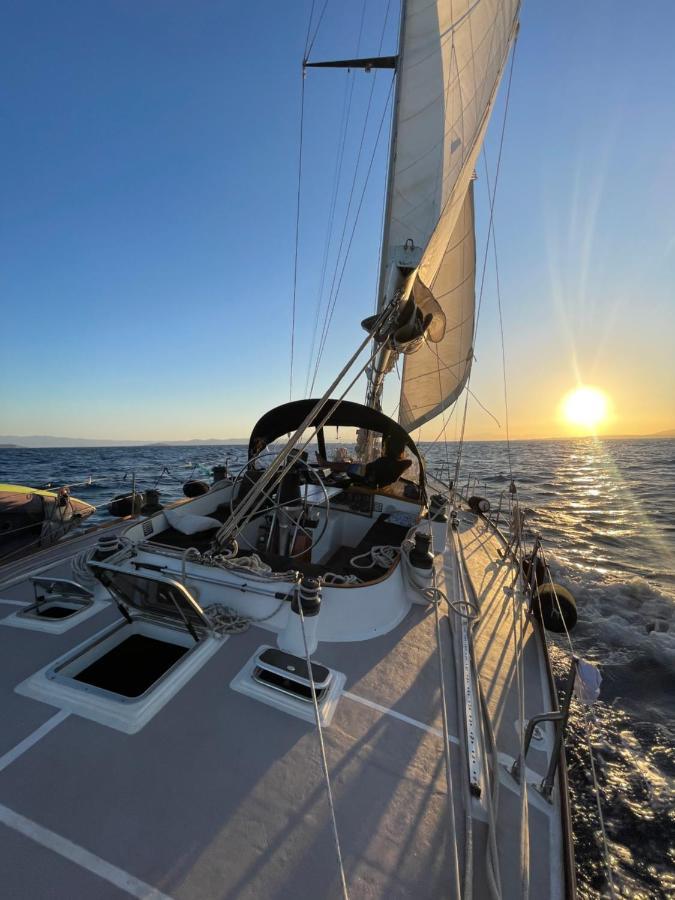Sailboat B&B On Board Catania-Fontanarossai nemzetközi repülőtér Kültér fotó