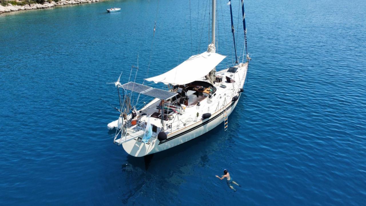 Sailboat B&B On Board Catania-Fontanarossai nemzetközi repülőtér Kültér fotó
